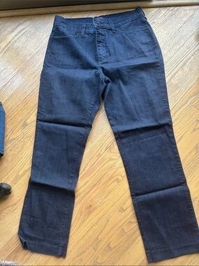 Women’s NYDJ Dark Blue Straight-Leg Jeans Size 10 Not Your Daughters Jeans